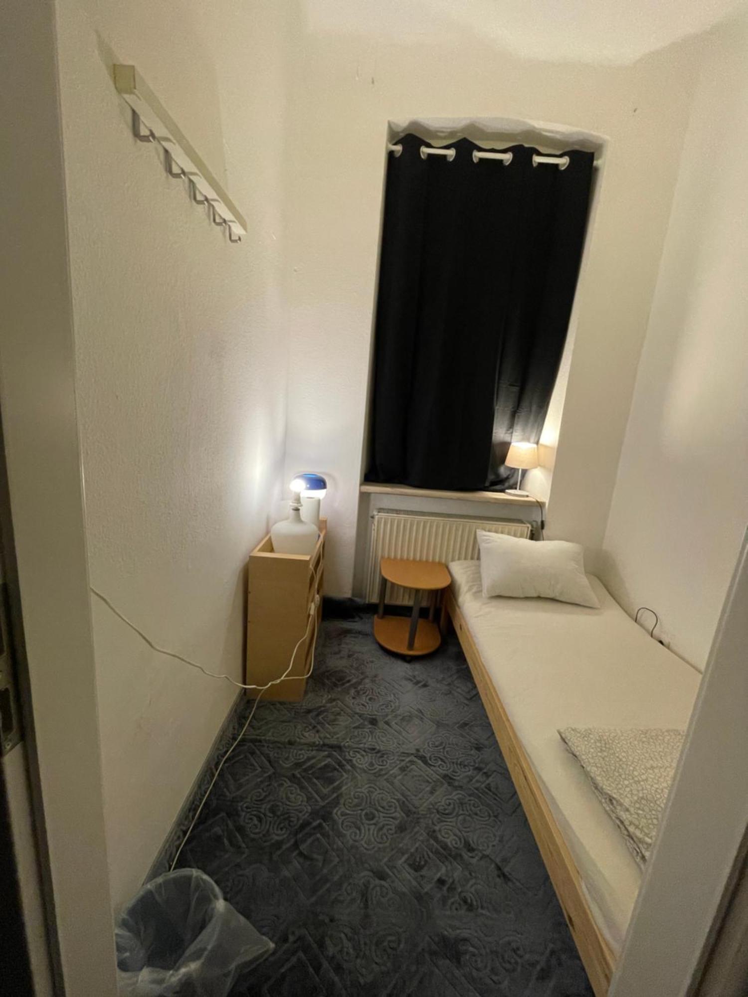 U6 Schoepfwerk Hostel 1 Вена Экстерьер фото