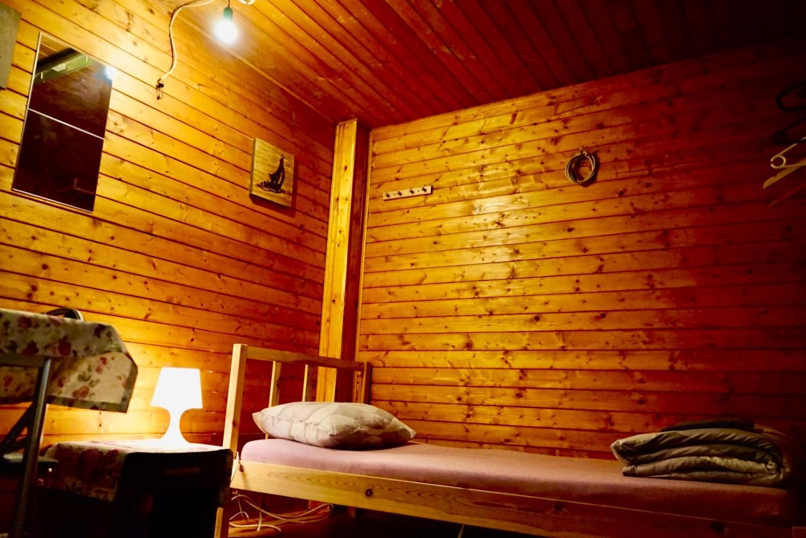 U6 Schoepfwerk Hostel 1 Вена Экстерьер фото